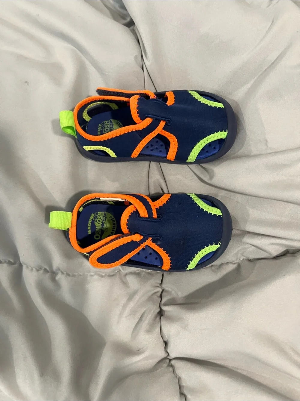 OshKosh Bgosh lightweight water